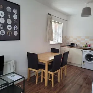 Stylish 4 Bedroom House Holiday home